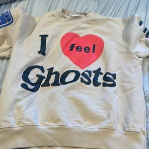 I feel ghosts sweatshirt